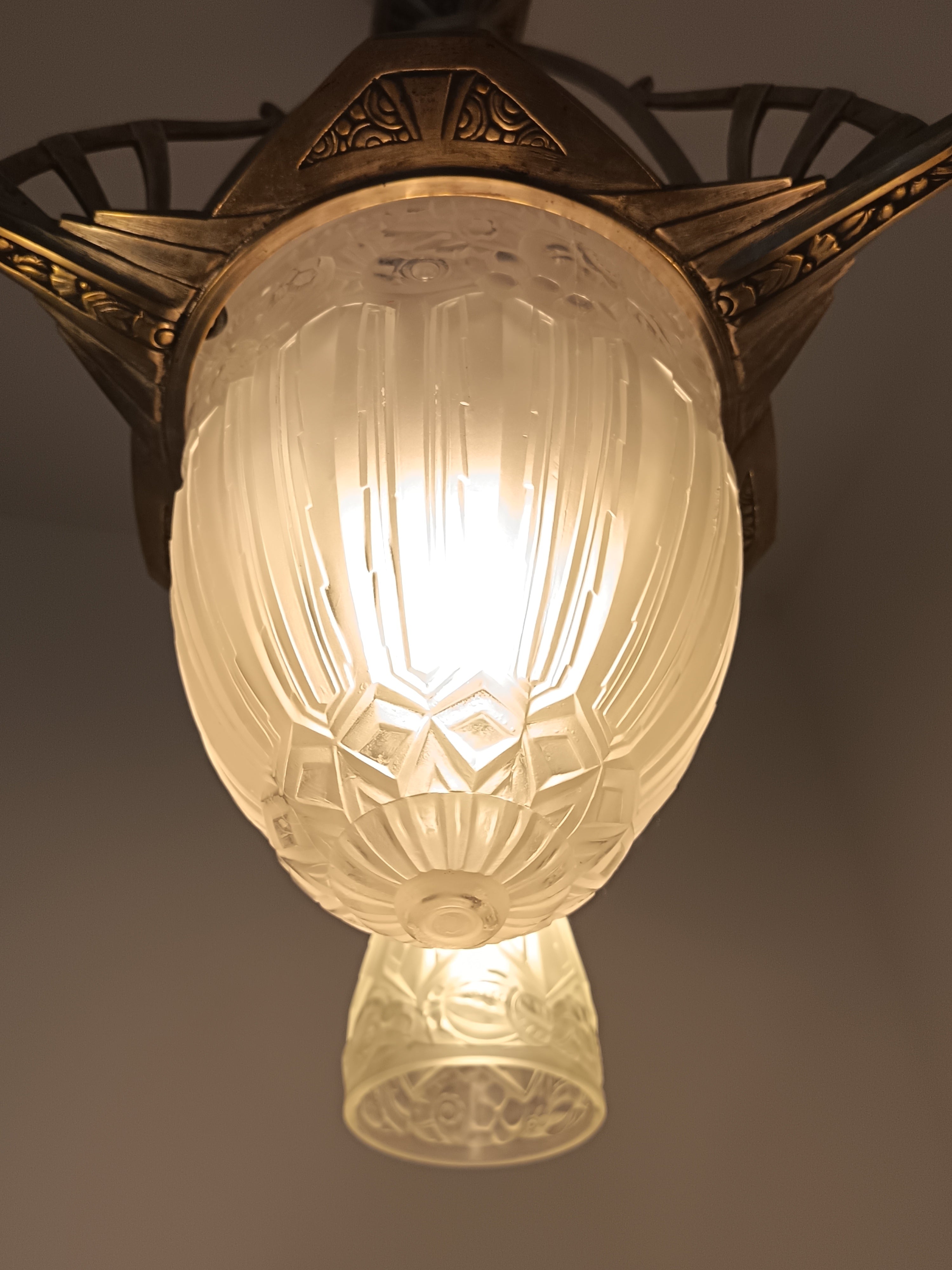 Lustre non signé Maynadier